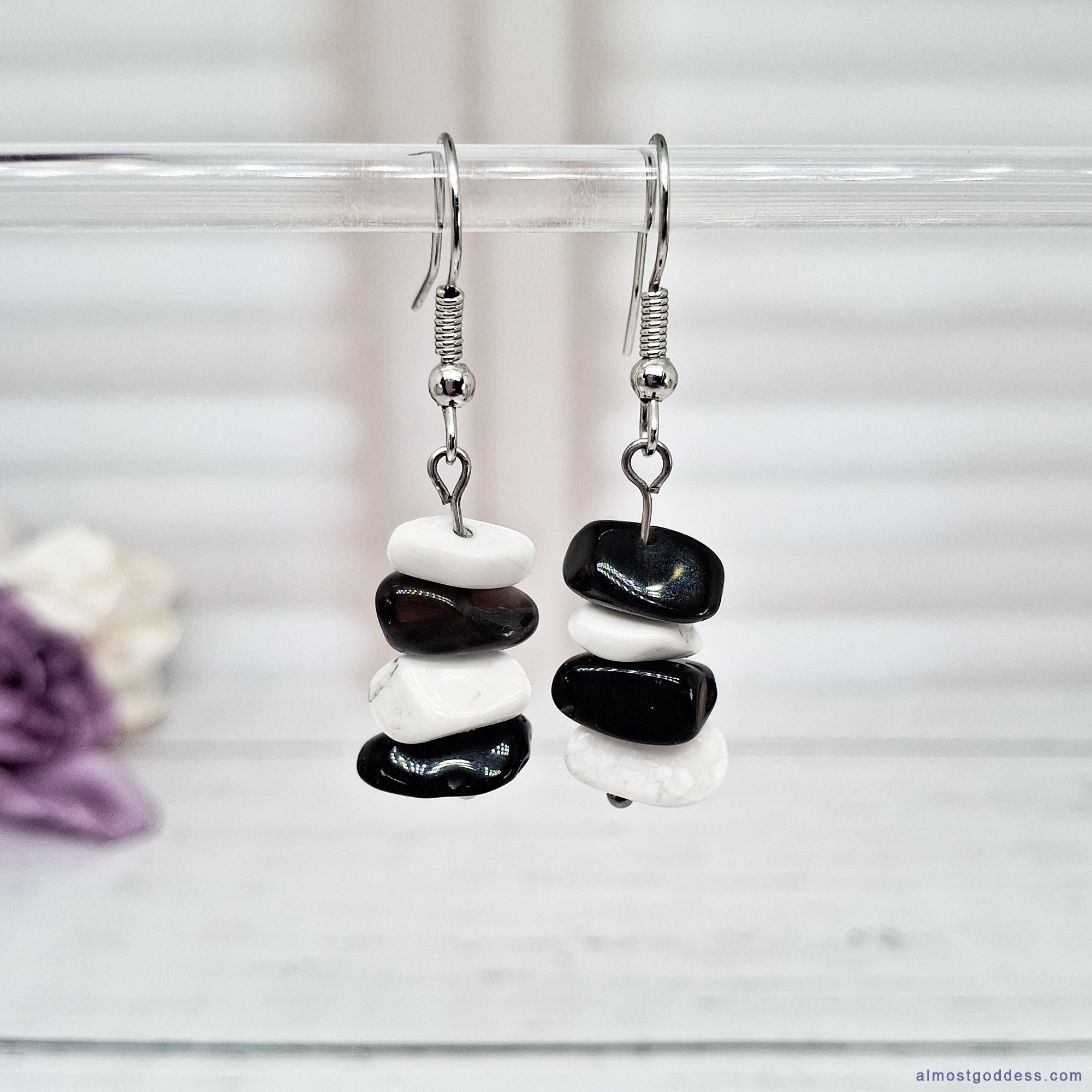 Black and white agate chip dangle earrings with stainless steel fishhook wires. Natural gemstone drop earrings featuring stacked stone chips in monochrome colors on hypoallergenic hooks for sensitive ear