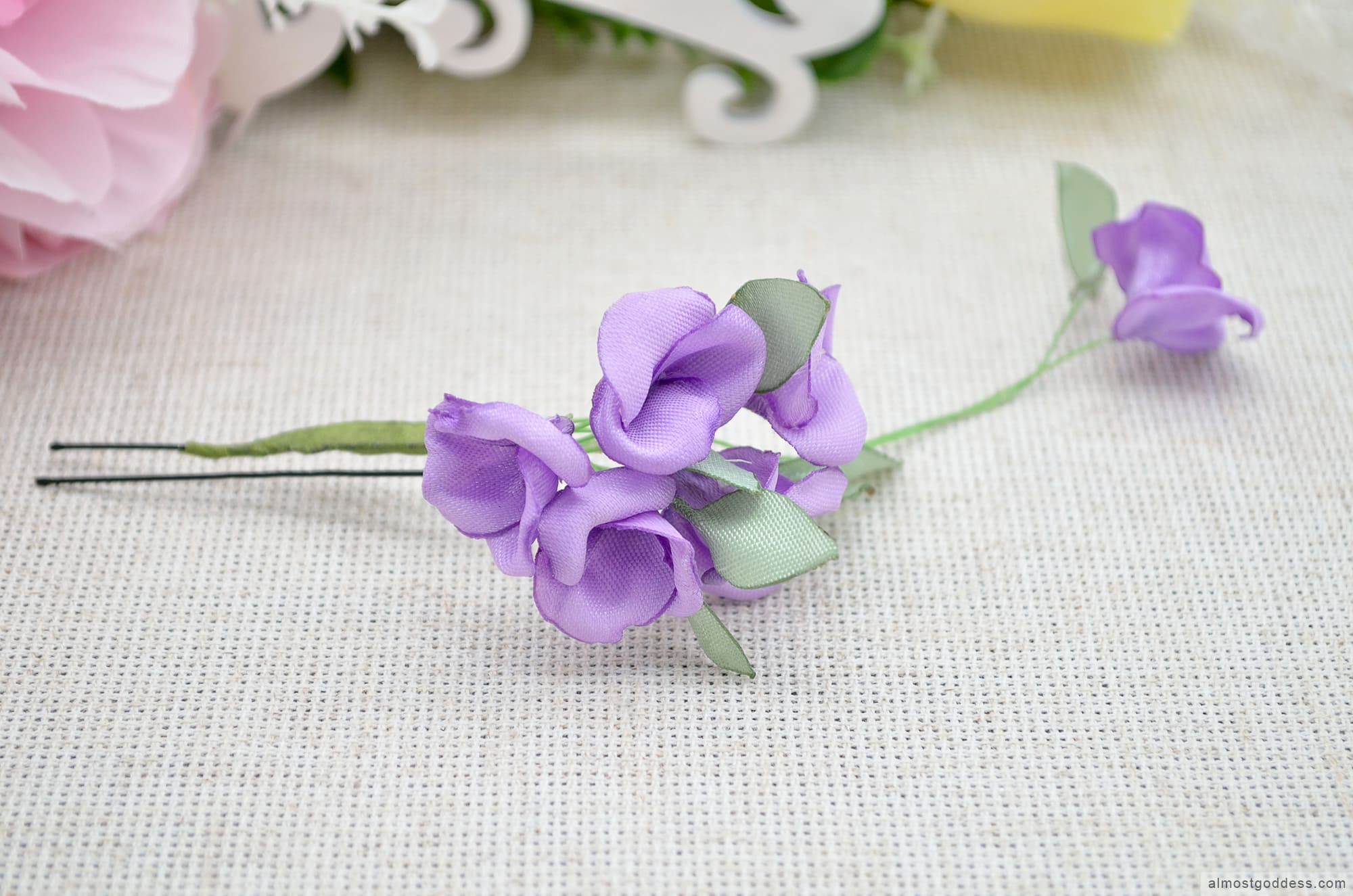 Small purple flower hair pin Small purple flower hair pin
