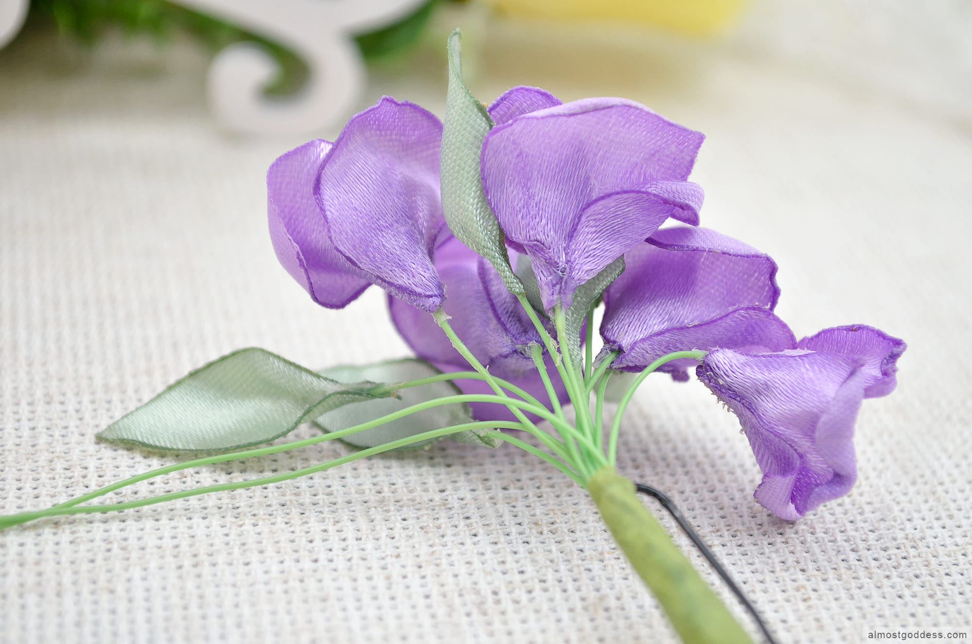 Small purple flower hair pin Small purple flower hair pin